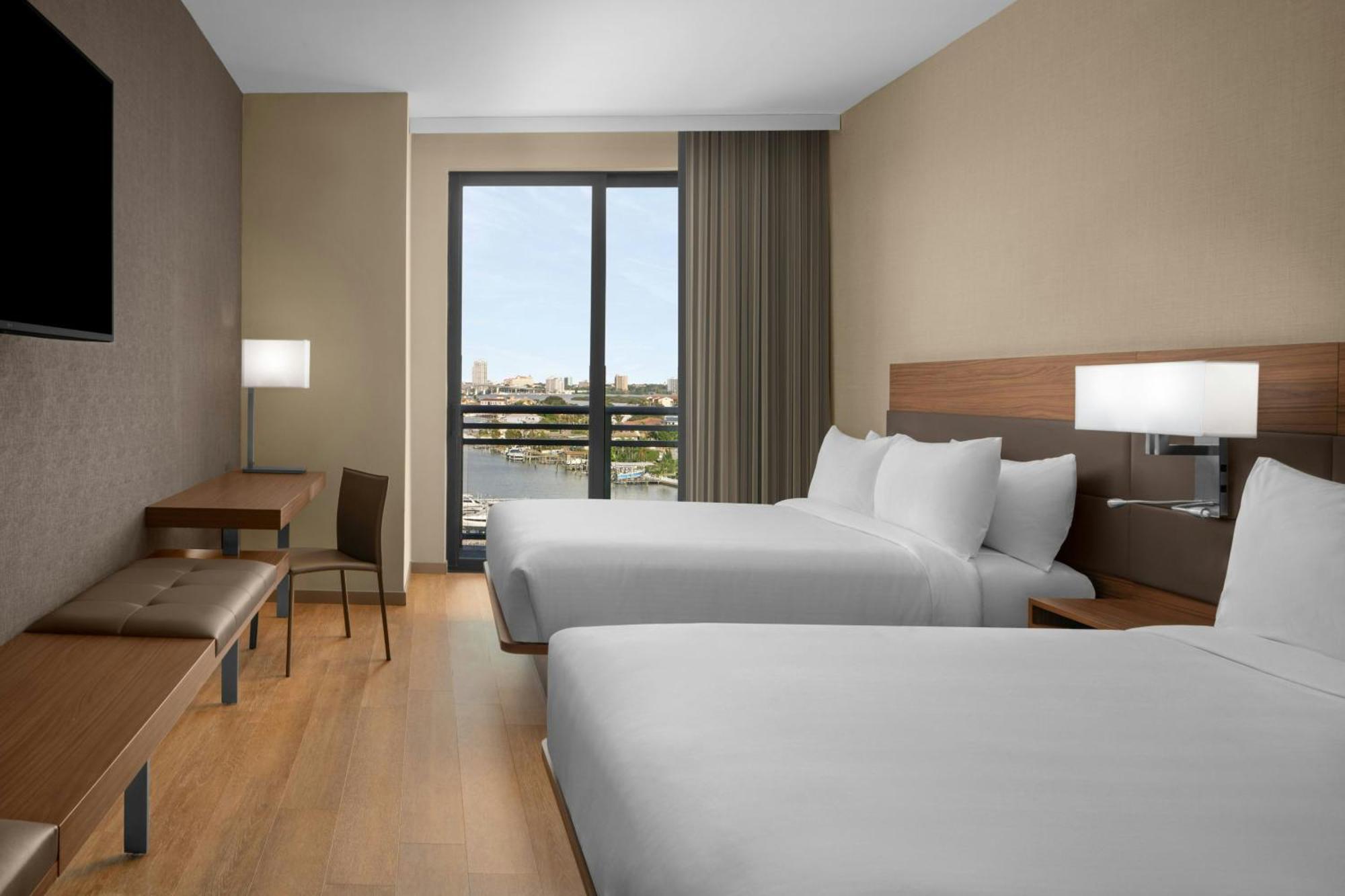 Ac Hotel By Marriott Клиъруотър Бийч Екстериор снимка